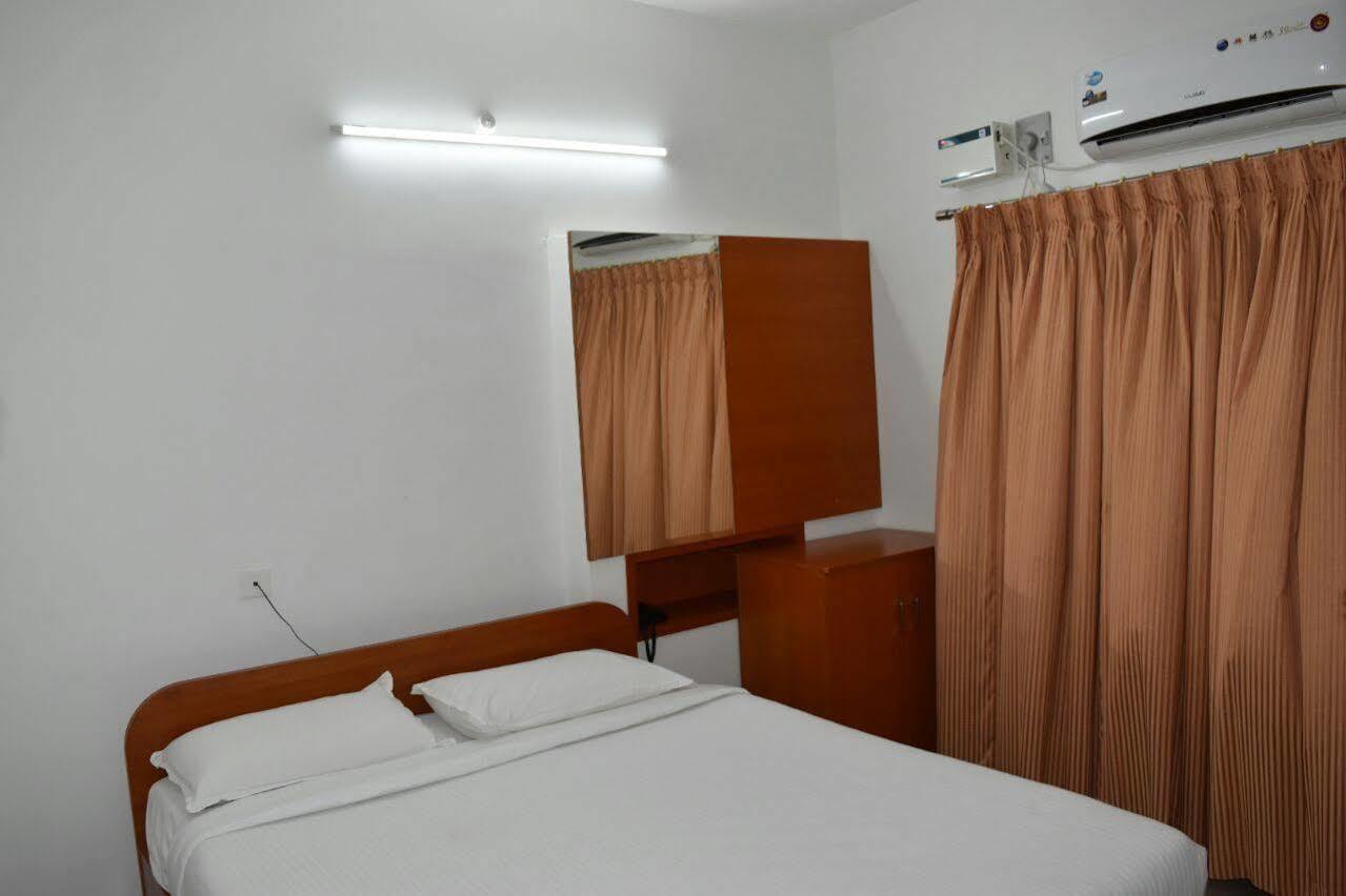 Surag Residency Hotel Tiruchirappalli Екстериор снимка