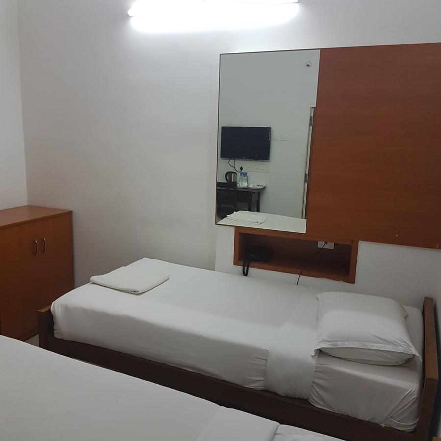 Surag Residency Hotel Tiruchirappalli Екстериор снимка
